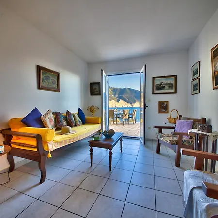 Sea Path Assos Kefalonia 阿索斯
